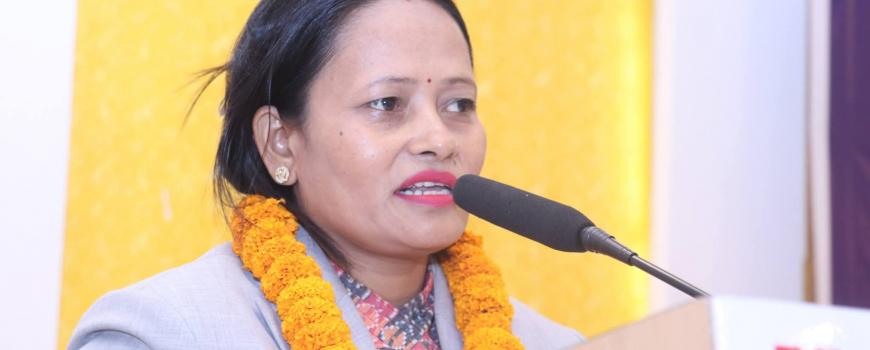 सांसद विश्वकर्माको झापा क्षेत्र -२ को समस्या समाधान गर्न प्रधानमन्त्री शाहसमक्ष माग सांसद विश्वकर्माको झापा क्षेत्र -२ को समस्या समाधान गर्न प्रधानमन्त्री शाहसमक्ष माग